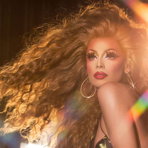 Valentina, 'Drag Race Mexico' co